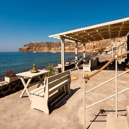 Black Bay Caves Suites Akrotiri  Exterior photo
