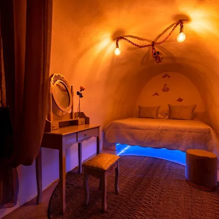 Black Bay Caves Suites Akrotiri  Exterior photo