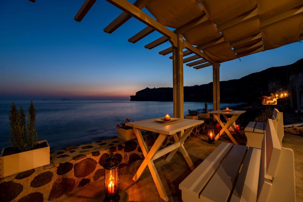 Black Bay Caves Apartment *