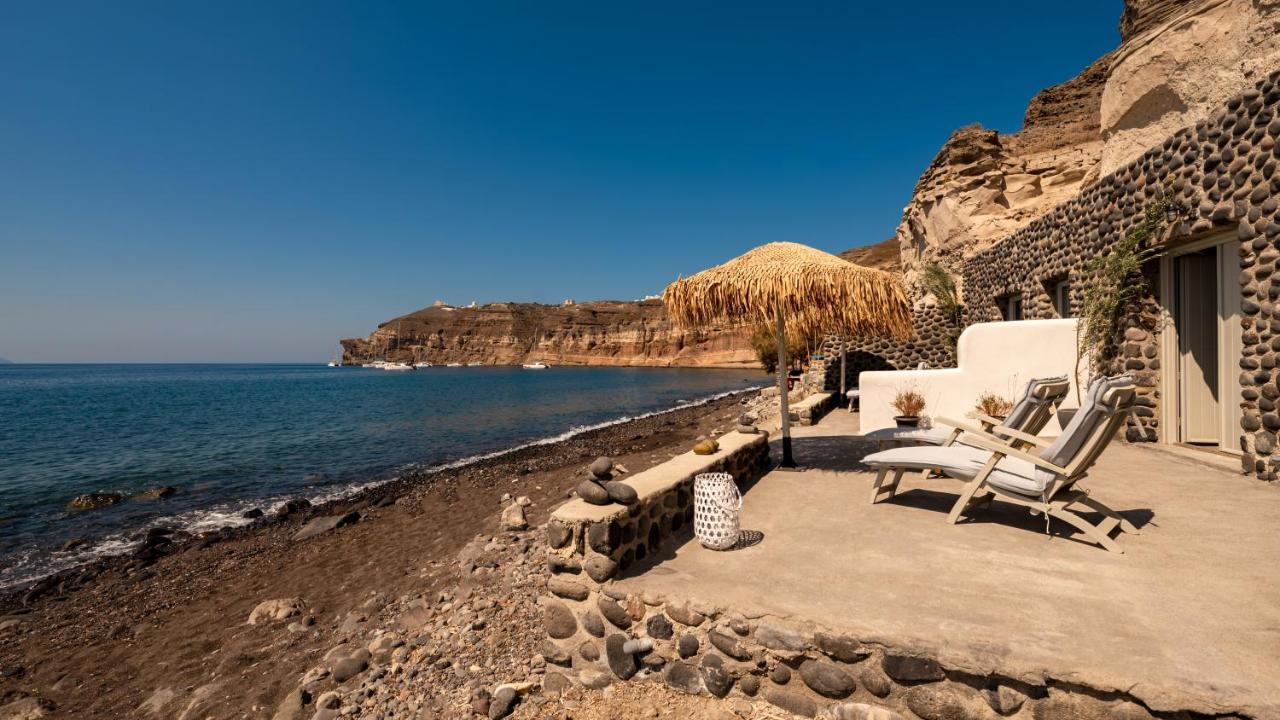 Apartment Black Bay Caves